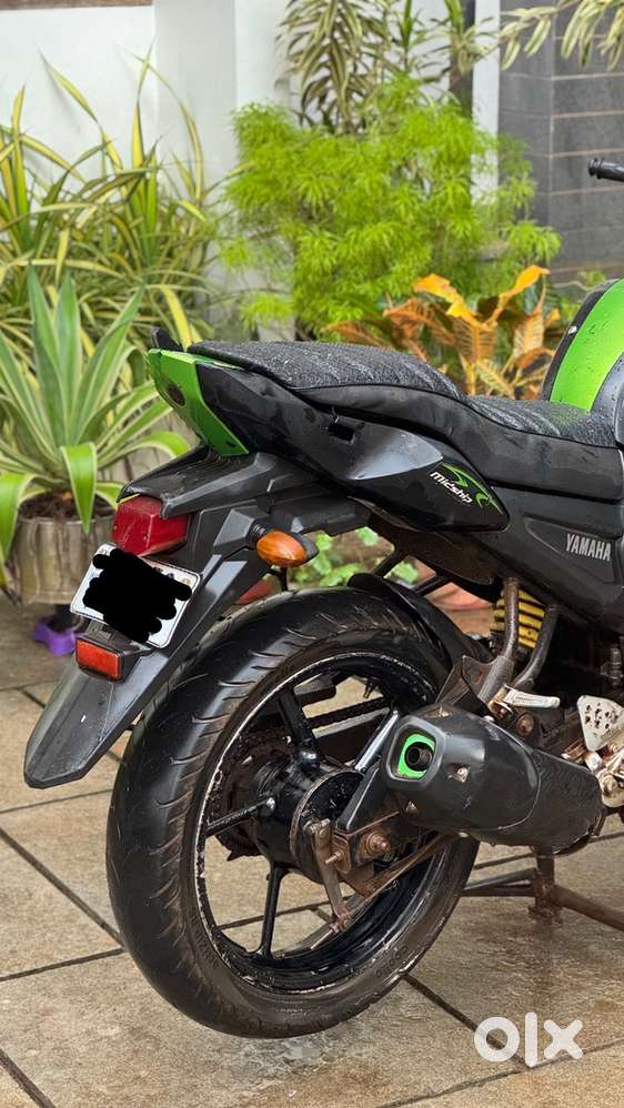 Yamaha fz bike