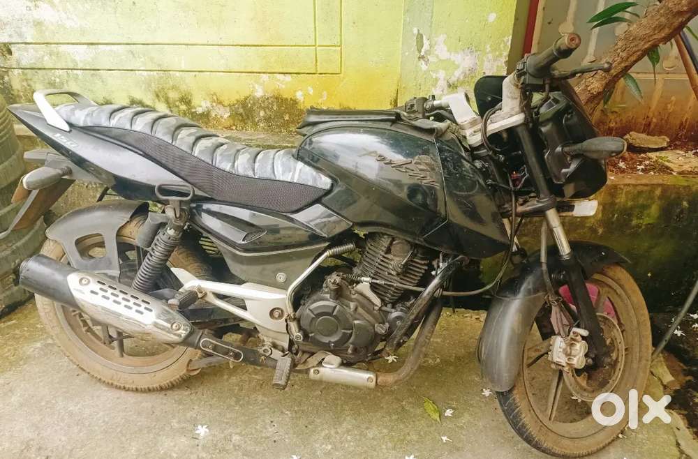 Bajaj pulser bike sell good condition