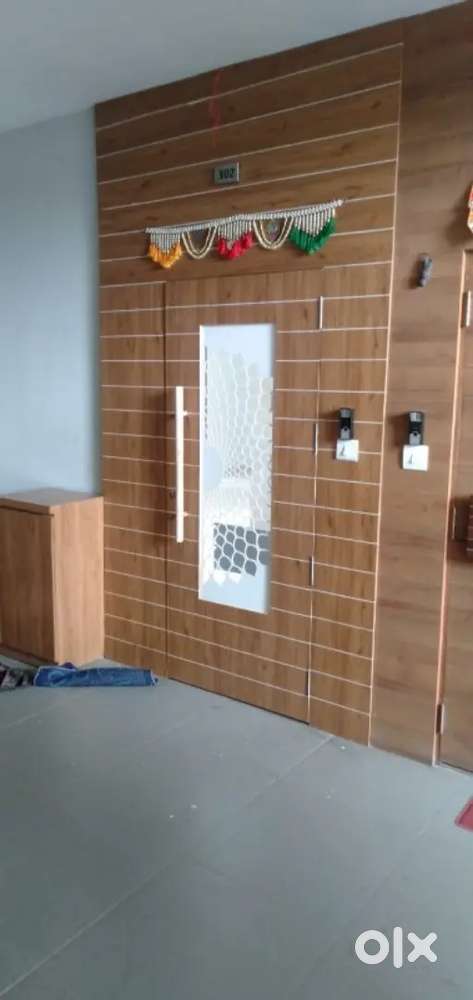 होम्स कंप्लीट ईनटरीअर सोल्यूशन हमें संपर्क करें