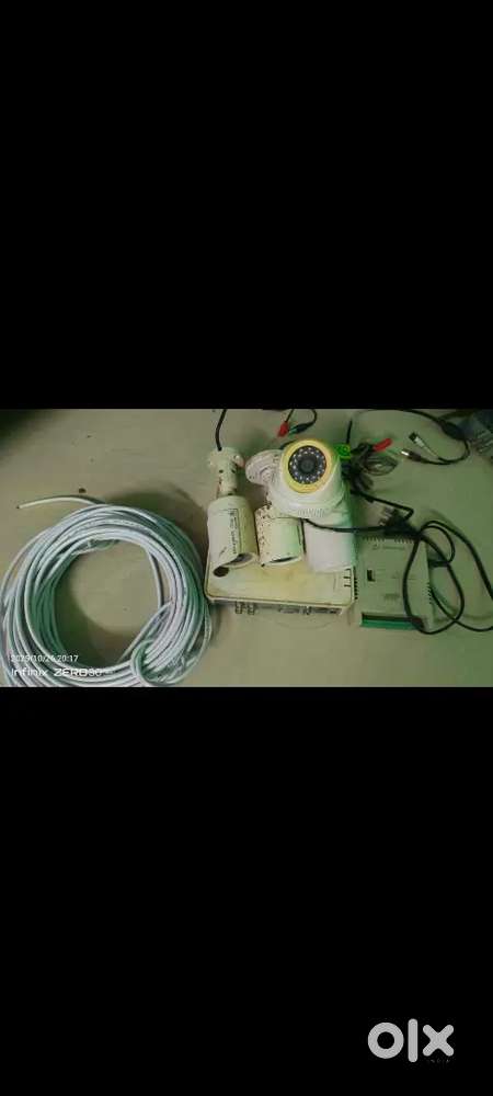 hikvision dvr 4 channel 4 camrea 3 bullet 1 dome + power supply