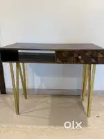 Study table/console table