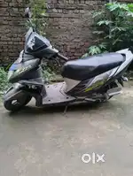 Yamaha Ray zr