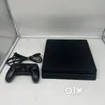 PS4 Slim 1 Tb in mint condition.