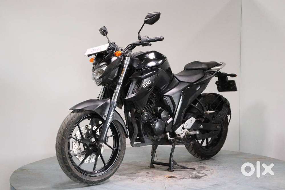 TVS Sport 100
