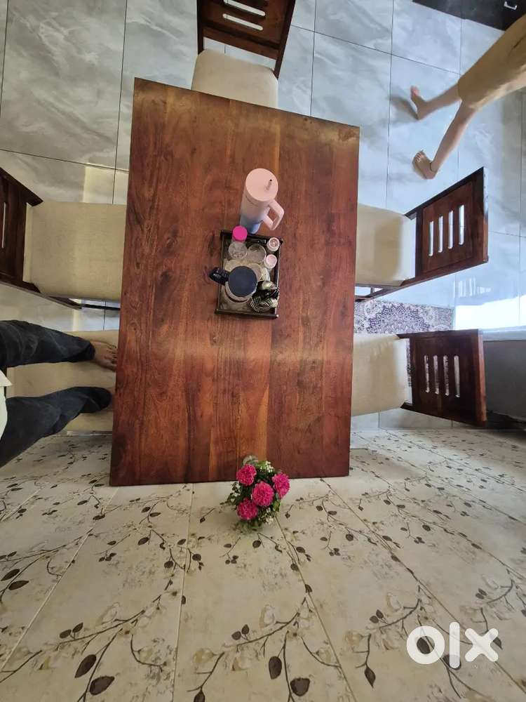 6 seater dining table