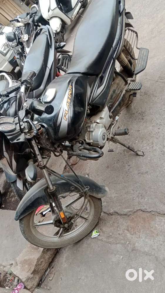 Platina 100 cc bechna hai