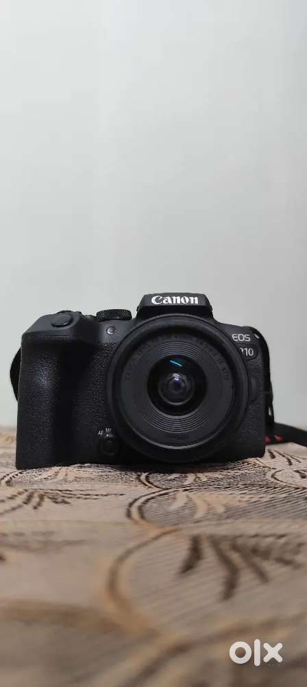 Canon EOS R10 (18-45 mm)