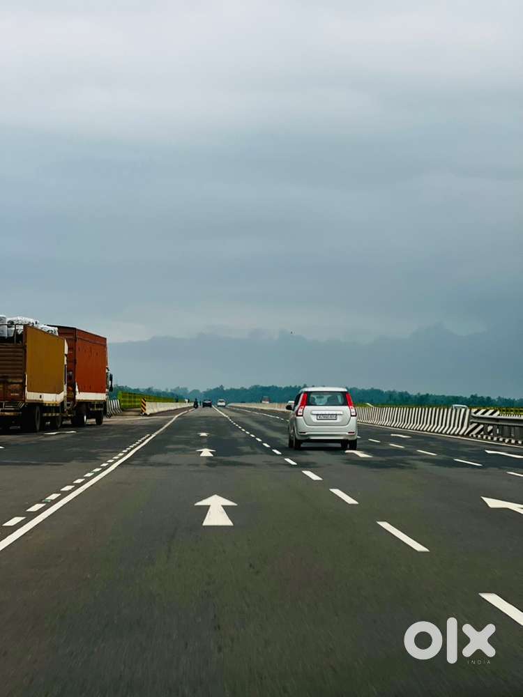 Land and shop NH road side