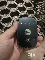 JioFi M2S Black