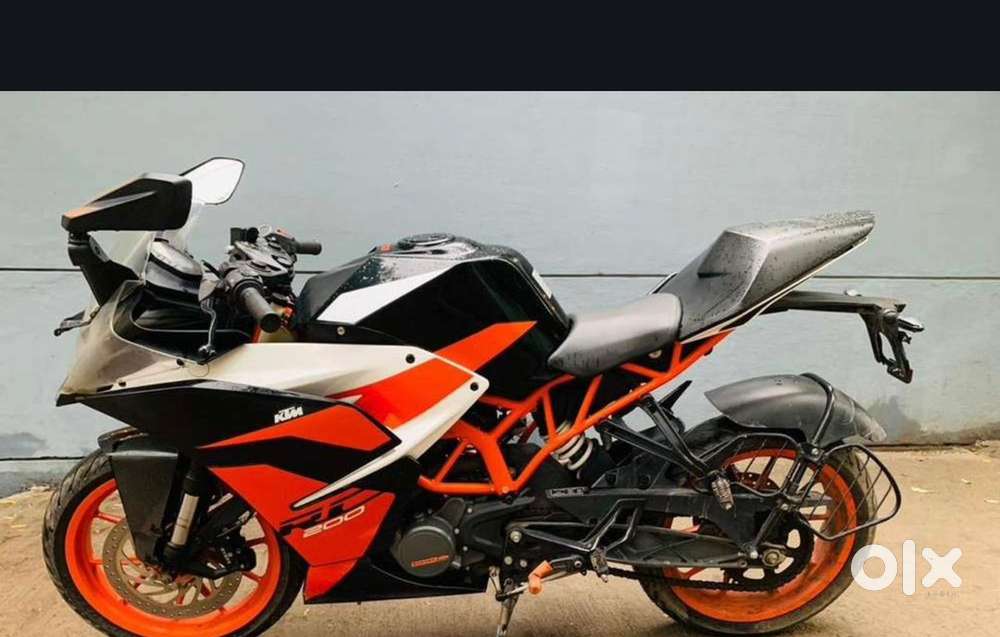 KTM RC 200 in Neat and Clean Condition Recently Serviced
