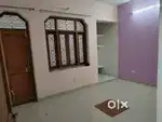 Ground Floor available on Rent (3 Rooms, 1 Bathroom and 1 Kitchen set)