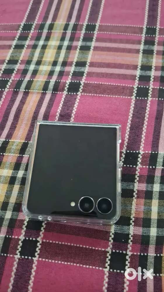 Galaxy Z flip 7 date of purchasing 26/9/2025