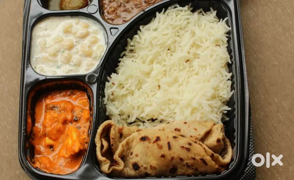 Kisi ko lunch ya dinner ki jarurat ho to mujhe call kre