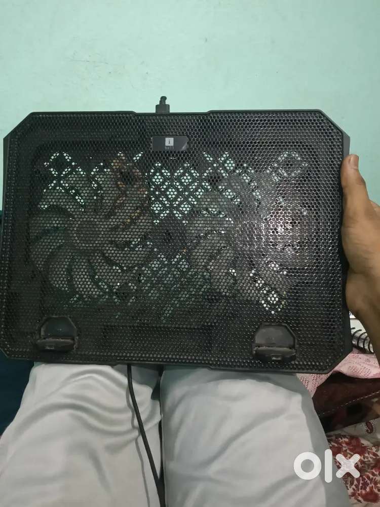 High quality laptop stand with cooling fan