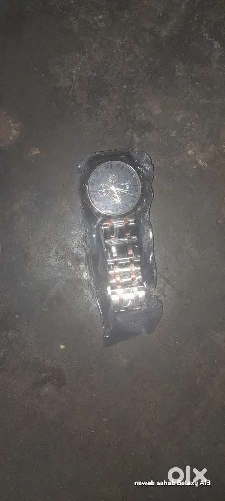 Watch    new condition 6 old hai