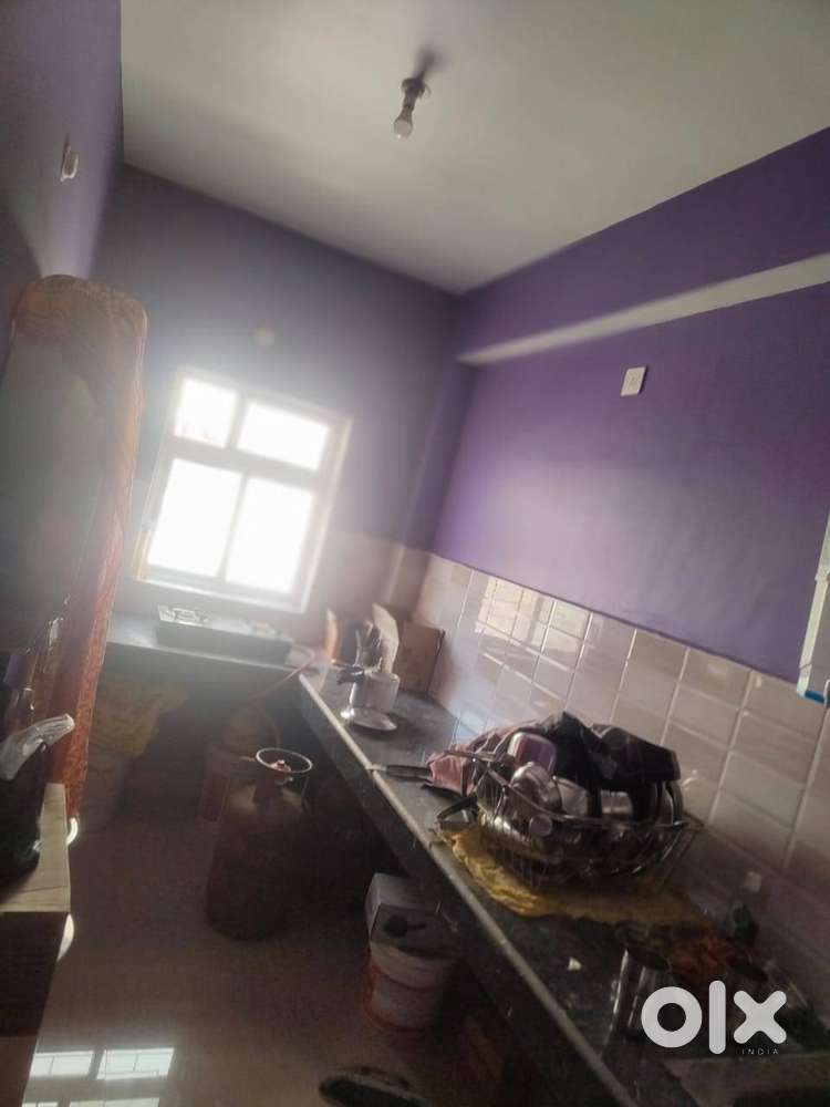 3 bhk semi furnished flat for rent in Argora