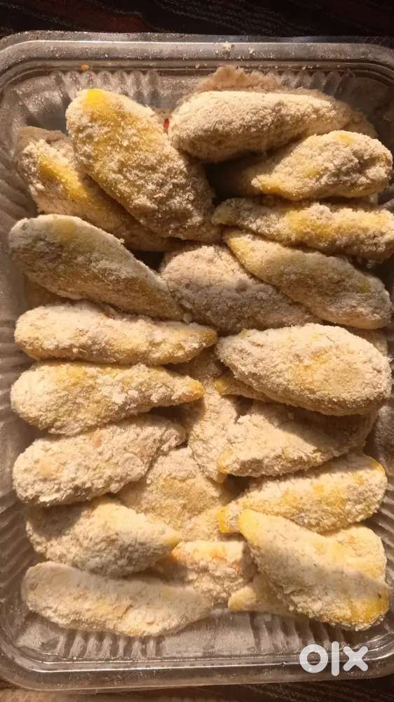 Kichen helper, momo chef