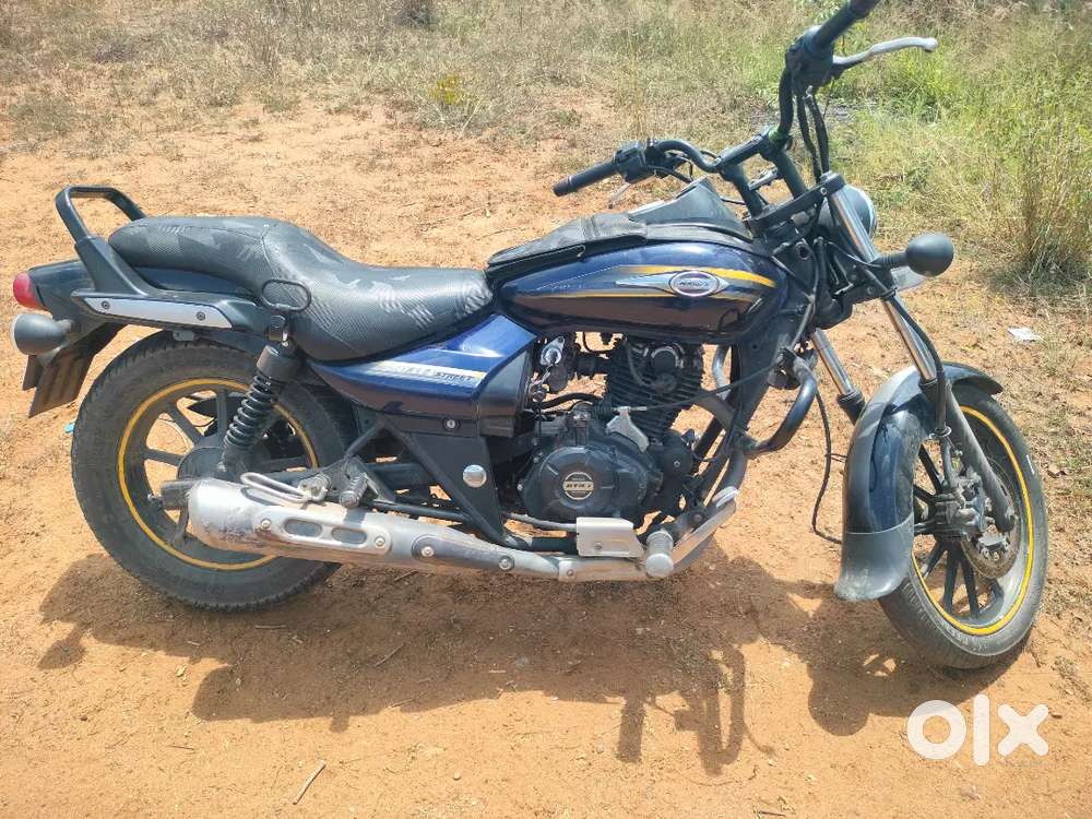 Bajaj Avenger Street 150