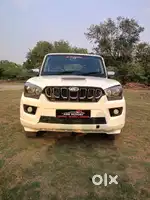 Mahindra Scorpio S4, 2015, Diesel