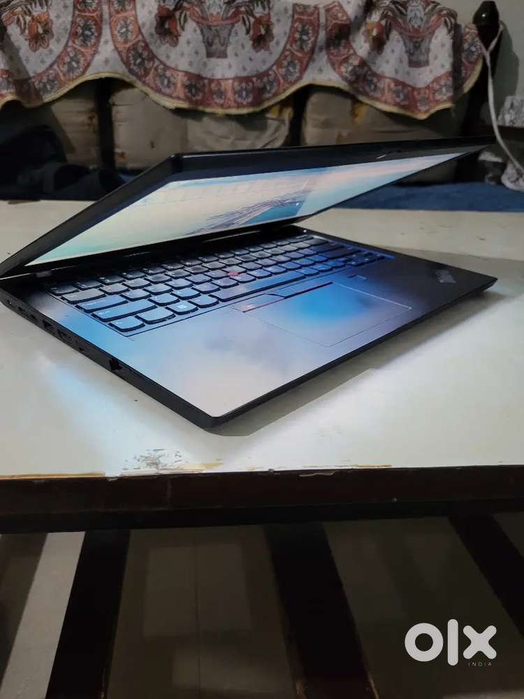 Lenovo i5 10th gen 8gb 256 gb L14