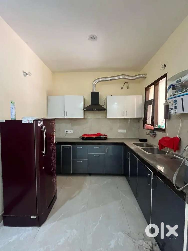 Fully furnished flat for student