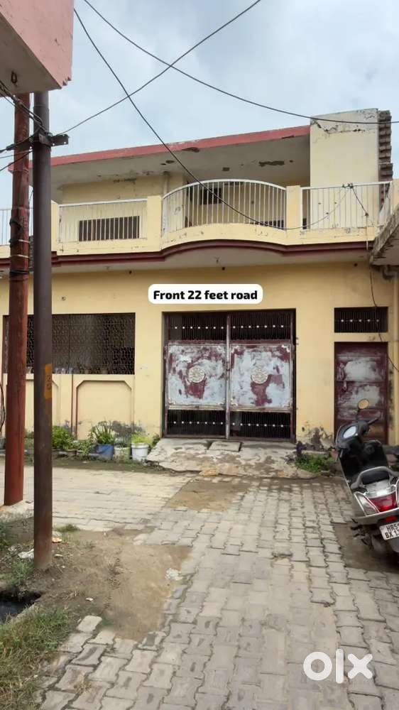 200ghaz ka 2 manjil Bikau hai..