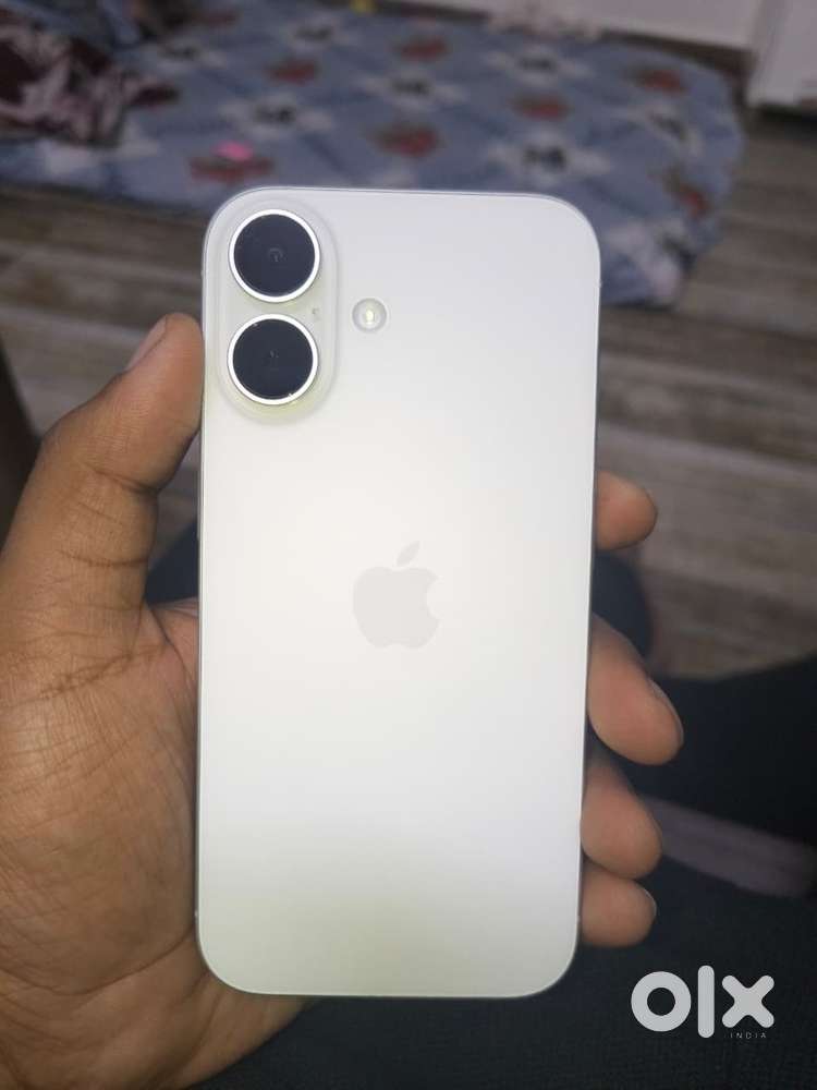 Iphone 16 White 8/128