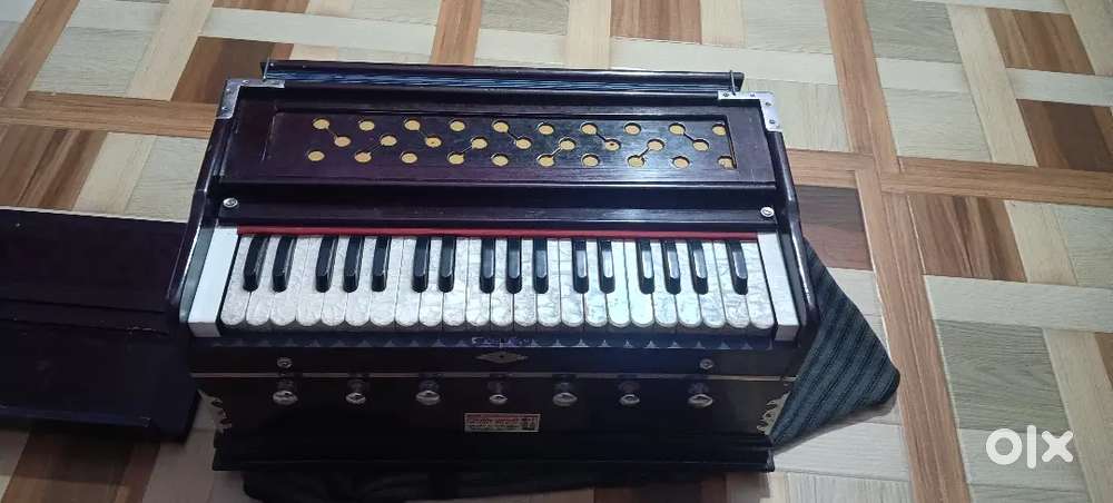 Instrument   Harmonium