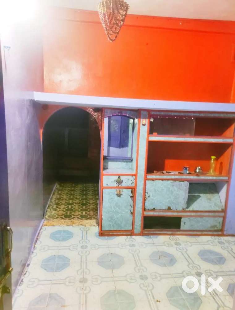 2BK Rent par dena hai 10/12/2025 se available hai