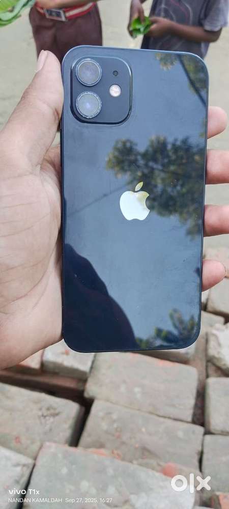 phone 12 5g  black colour battary health 79