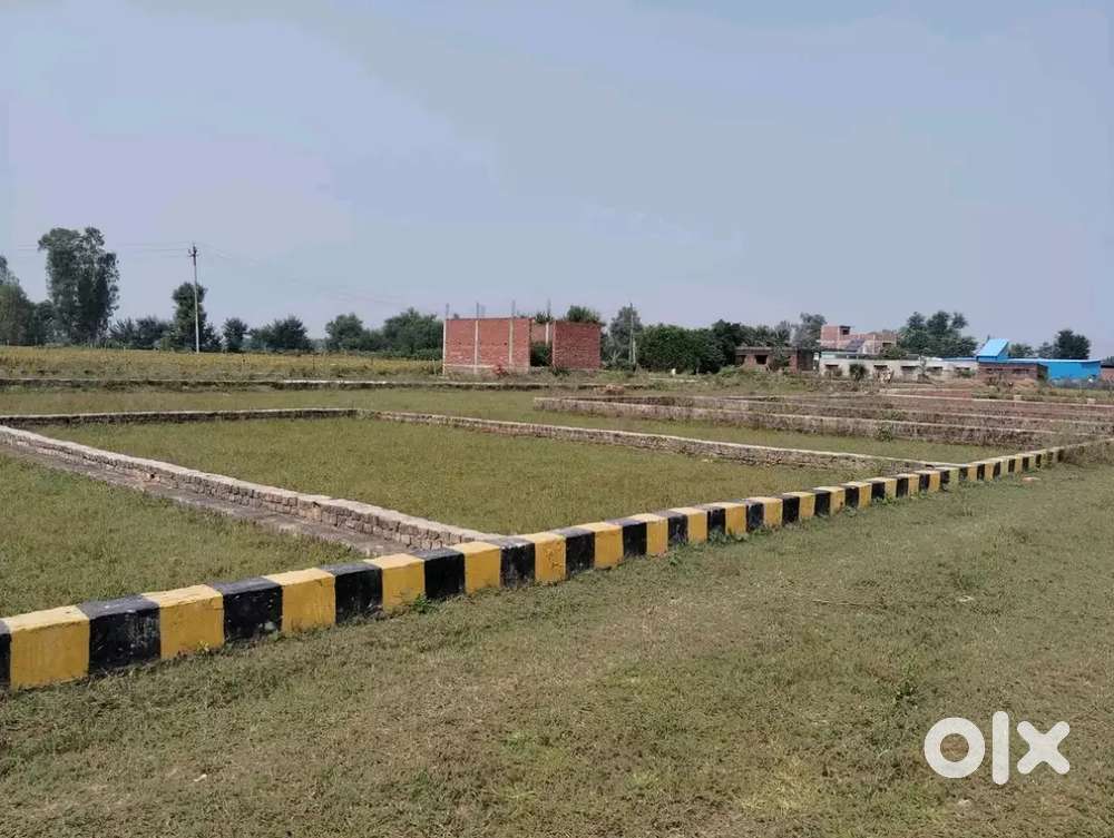 करजहा में एक बेहतरीन साइट  कब्जा पहले करे फिर रजिस्ट्री इंवेस्टमेंट