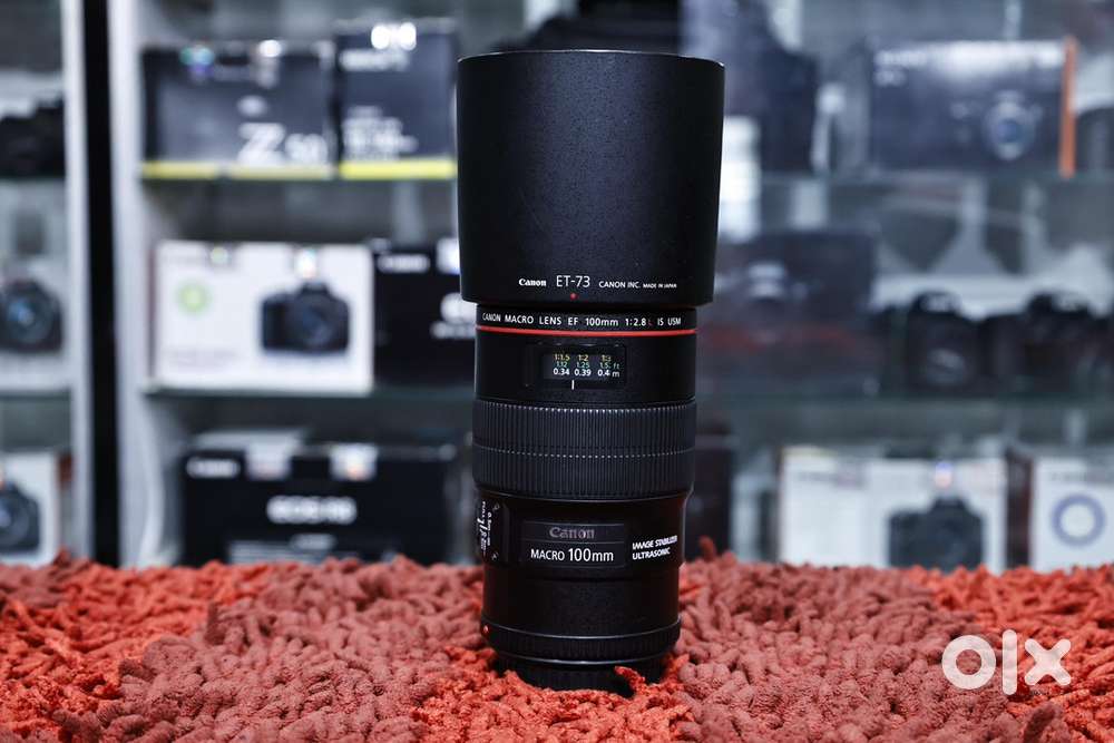 CANON EF 100MM MACRO LENS FOR SALE