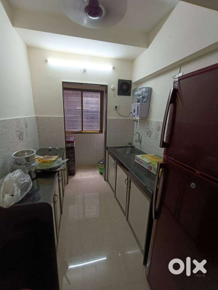 girls and boys pg in near phonenix mal( No Brokarage)