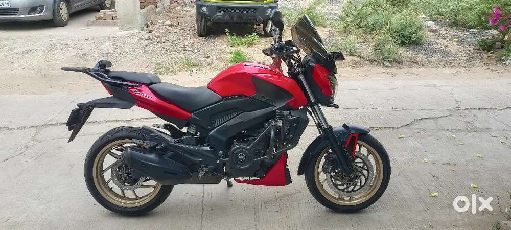 Bajaj Dominar 400