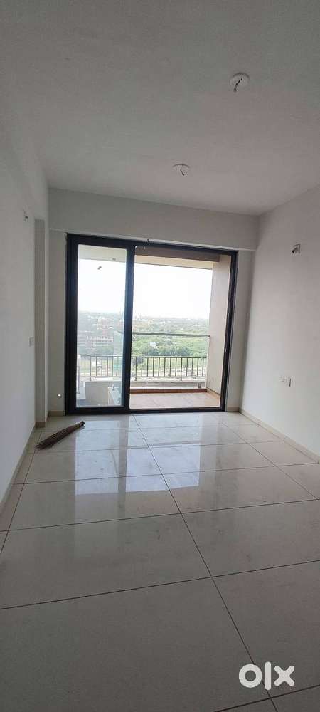 3 bhk flat available for rent