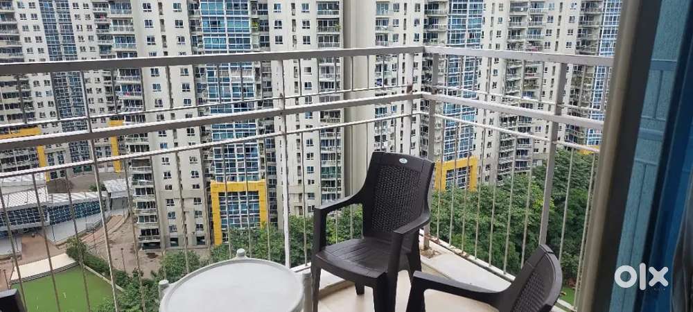 @ Lavish @2bhk flat for rent in Amanora park town