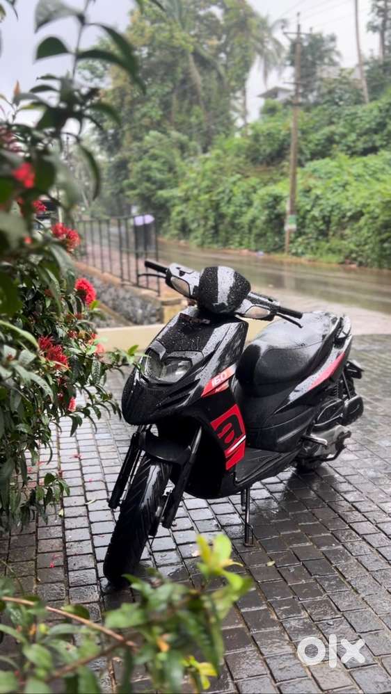 Aprilla SR 150