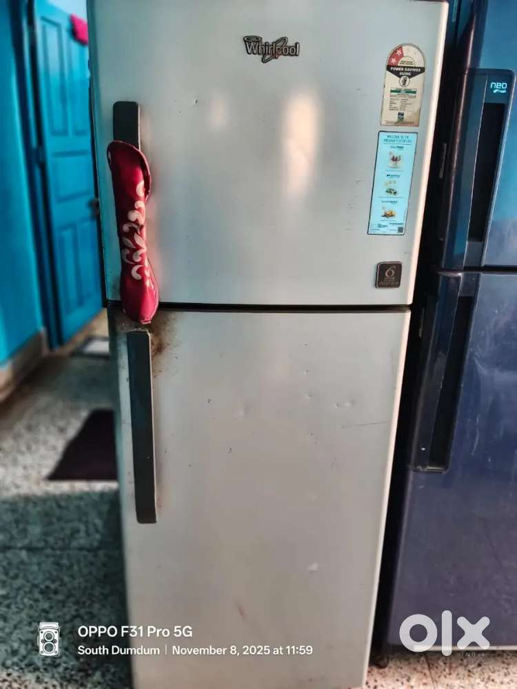 Whirlpool double door fridge well condition
