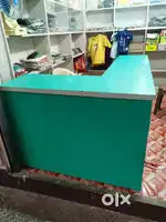 L shape counter