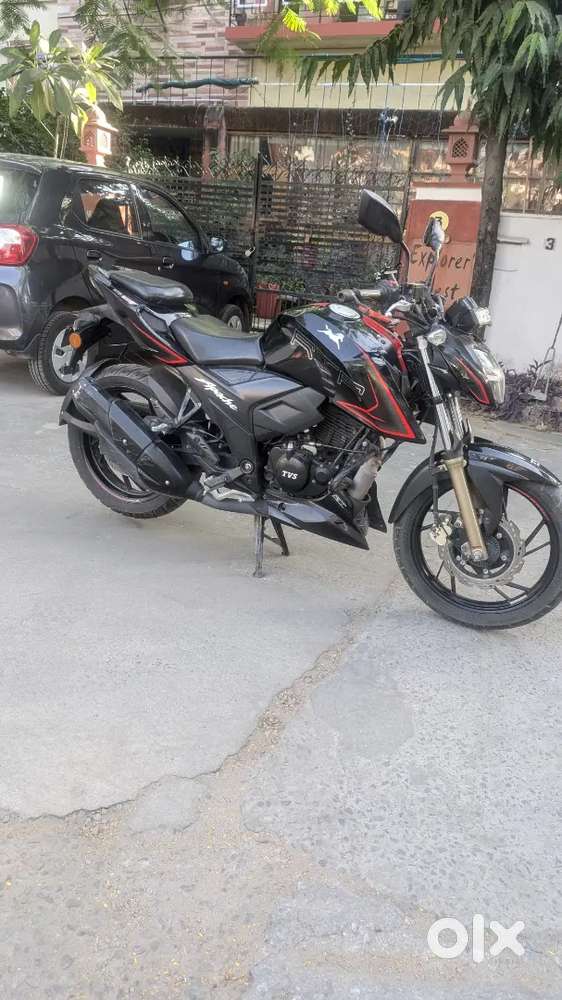 TVS Apache RTR 200