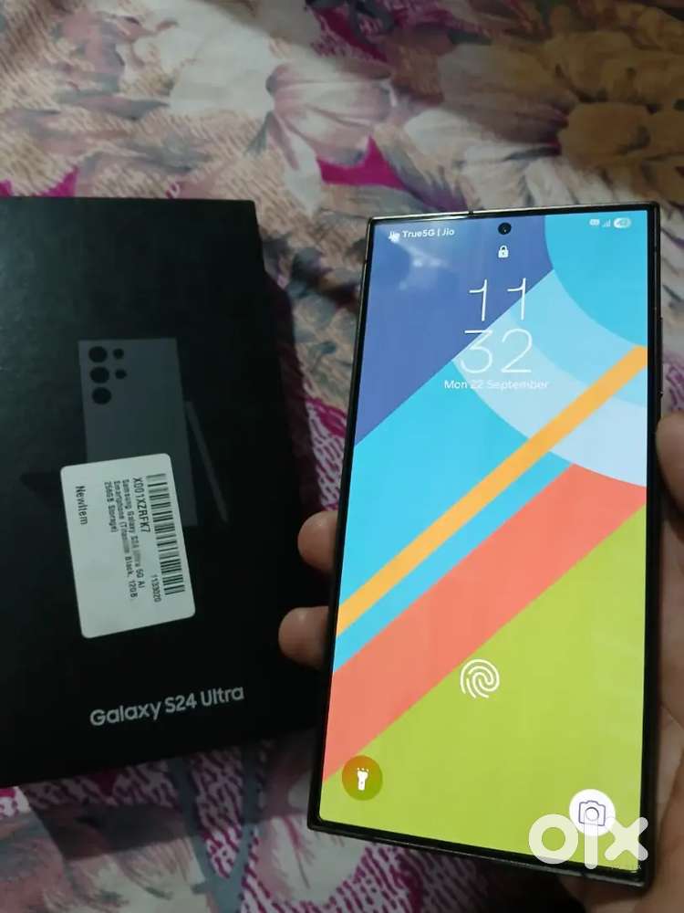 Samsung S24 ultra. Neat condition.