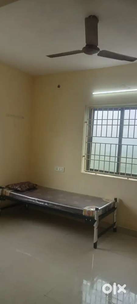 3BHK sharing ROOMS fully furnished room with all amenities VANDALUR