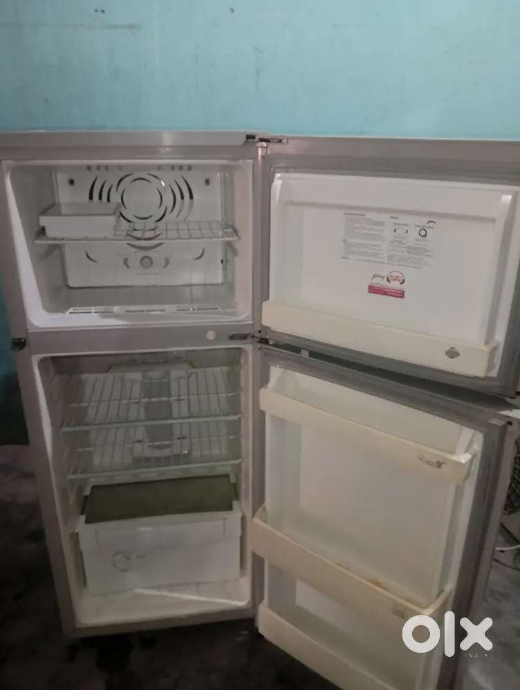 Godrej double door fridge