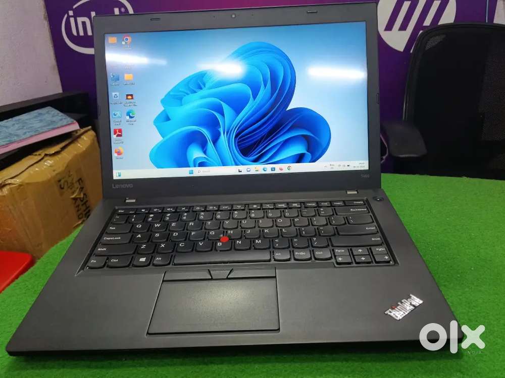 Lenovo ThinkPad T460 i7 Processor 8gb RAM 256gb SSD 14 inches FHD Gud