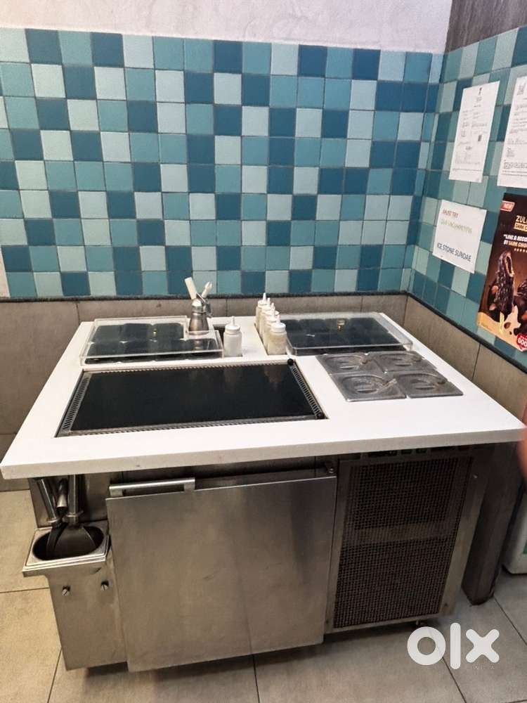 Stone Icecream Sundae Machine