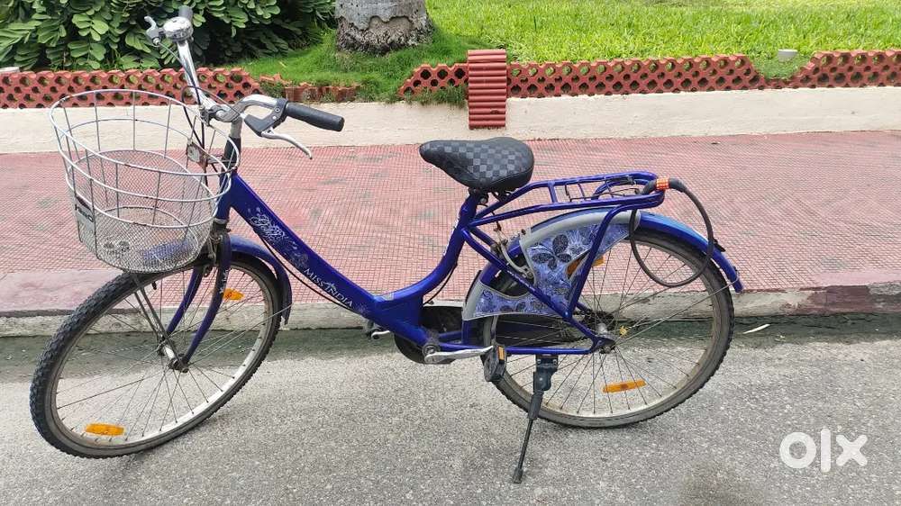 BSA HERO Miss India Ladies cycle - excellent conditon