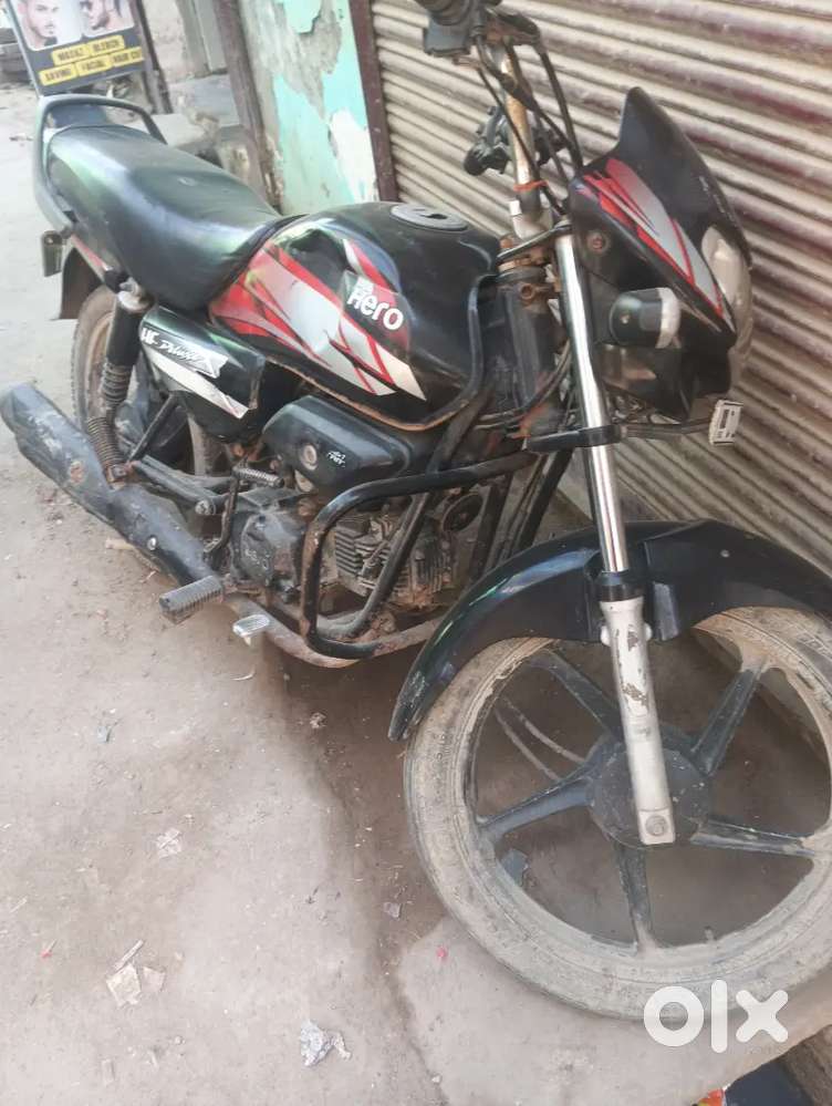 Gadi koi kami nhi h pepar ok h rc bhi mere naam se hai bki