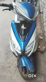 Eox Scooty