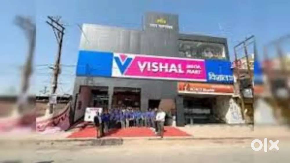 Sales boys and girls vishal maga Mart shopping mall