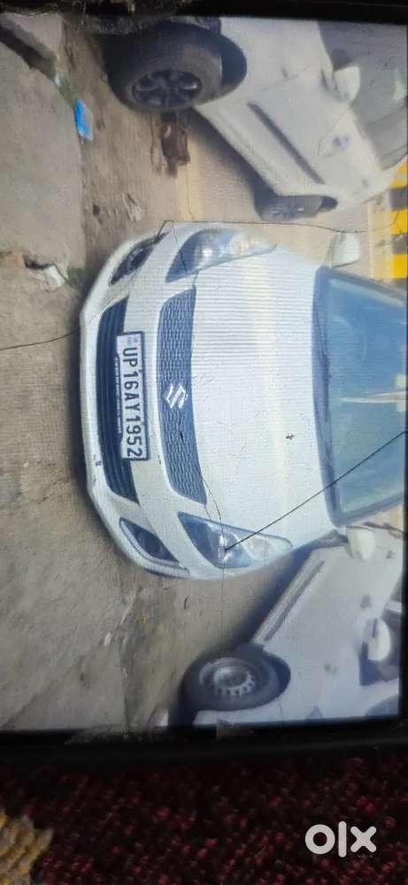 Very good condition white colour recently new alloy wheel nd tyre